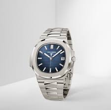 Nautilus Stainless Steel Watch – Elegant & Durable